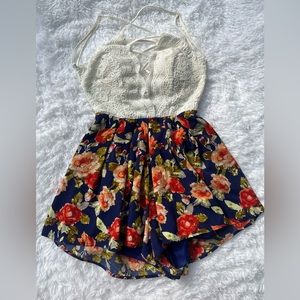 PAPAYA CREAM LACE TOP/BLUE FLORAL BOTTOM ROMPER. SPAGHETTI STRAP. SIZE S